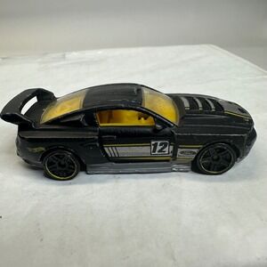 Hot Wheels Custom 12 Ford Mustang‎ Black Ford Racing 12 Performance 2011 Mattel